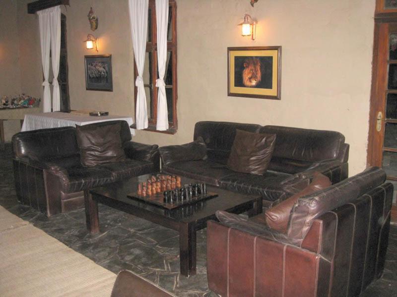 Fort Sesfontein Lodge & Safaris Ngoại thất bức ảnh