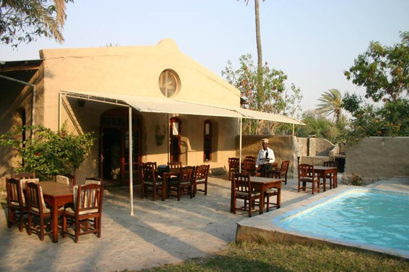 Fort Sesfontein Lodge & Safaris Ngoại thất bức ảnh