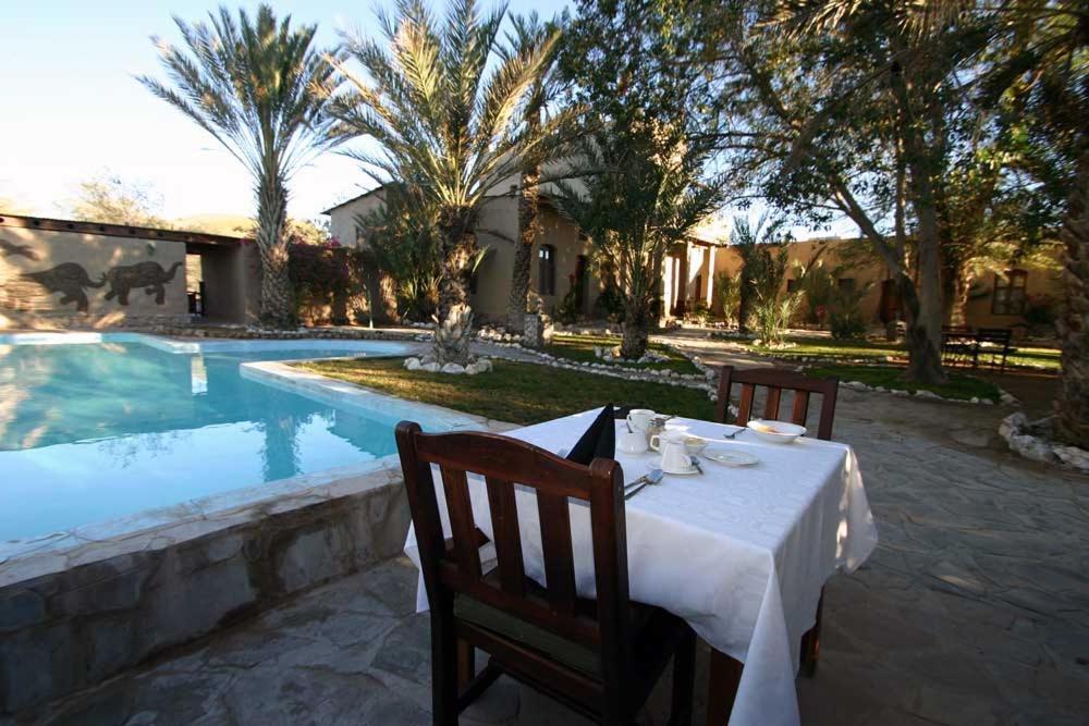 Fort Sesfontein Lodge & Safaris Ngoại thất bức ảnh